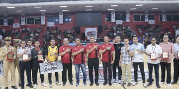 Wakapolda Metro Jaya Hadiri Acara Penutupan Tournament Kapolri Cup Basketball Tournament 2023