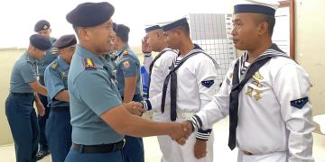 Komandan Lanal Sabang Terima Laporan Kenaikan Pangkat Personel Lanal Sabang