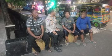 Kanit Binmas Berikan Imbauan Kepada Pengemudi Bajaj