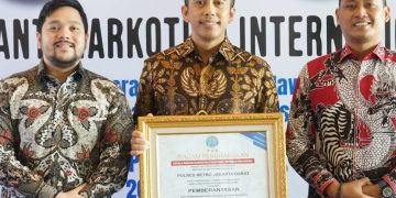 Polres Metro Jakarta Barat Kembali Ukir Prestasi, Raih Dua Penghargaan di HANI 2024
