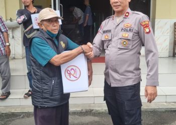 Peduli Berbagi Bersama Pengemudi Ojek Online