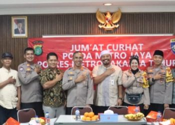 Jumat Curhat, Polisi Tampung Keluh Kesah Pedagang Pasar Kramatjati
