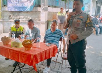 Kegiatan Jumling (Jumat Keliling) Dan PSN (Pemeriksaan Sarang Nyamuk) Kelurahan RW 06 Kelurahan Kebon Kacang