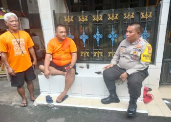 Bhabinkamtibmas Aipda Marzuki Sambang Dialogis Ke Pemukiman warga RW 05