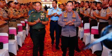 Panglima TNI Bersama Kapolri Berikan Pembekalan Kepada Calon Perwira Remaja TNI-Polri Tahun 2024