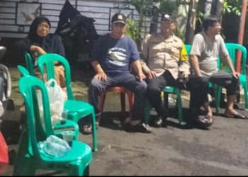 Bhabinkamtibmas Kelurahan Johar Baru Sambangi Ketua RT dan LMK.