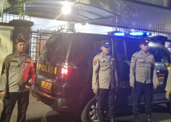 Patroli Gabungan Polsek Johar Baru Antisipasi Gangguan Kamtibmas dan Imbauan kepada Anak-Anak