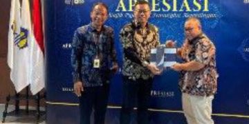 Taat Bayar Pajak, SKINTIFIC Indonesia (PT May Sun Yvan) Diapresiasi Penghargaan dari Kanwil DJP Jakarta Barat
