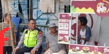 Patroli Wilayah Panit Sabhara Sampaikan Imbauan Kamtibmas Ke Warga