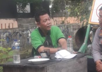 Bhabinkamtibmas Kelurahan Tanah Tinggi Patroli Dialogis dan Sambang Tokoh Masyarakat