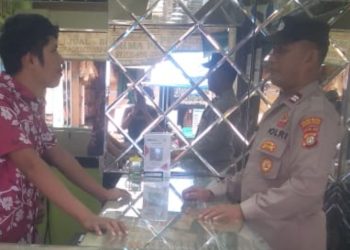 Patroli Dialogis Kapolsubsektor Galur Kunjungan Ke Toko Emas