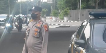 Patroli Polsek Metro Tanah Abang Pengaturan Arus Lalu Lintas Sore Hari