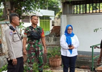 Unit Binmas Polsek Sawah Besar melaksanakan Sambang Warga.