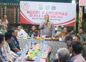 Ngopi Kamtibmas Kapolsek Johar Baru Tingkatkan Silahturahmi, Ngobrol Yang Penuh Inspirasi Di Pos Sekretariat RW