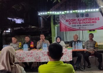 “Ngopi Kamtibmas”Polsek Senen Serap Informasi Warga Di RW 02 Kenari