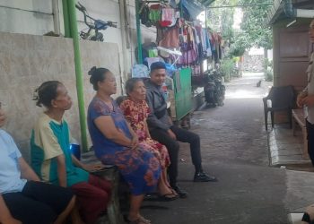 Bhabinkamtibmas Sambangi Warganya Di Pemukiman RW 09 Kelurahan Kebon Melati