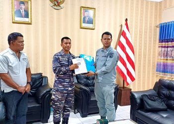 Bakamla RI Serahkan Berkas Perkara KM Suryani Ladjoni ke Penyidik Lantamal VIII Manado