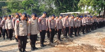 Pengamanan Aksi Unjuk Rasa Oleh Badan Koordinasi Pembentukan Kabupaten Cilangkahan Dan Elemen Masyarakat Lainnya Di Gedung DPR RI