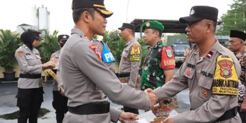Penghargaan untuk TNI/Polri dan Masyarakat Berprestasi di Bekasi
