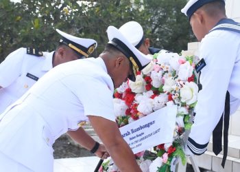 Menyambut HUT TNI AL Ke-79, Lanal TBA Ziarah Taman Makam Pahlawan