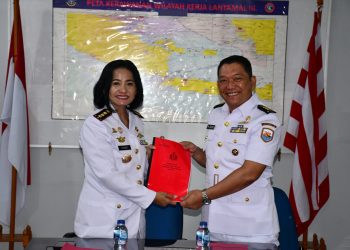 Komandan Lanal Bandung Bacakan Memorandum Jelang Serah Terima Jabatan