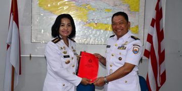 Komandan Lanal Bandung Bacakan Memorandum Jelang Serah Terima Jabatan