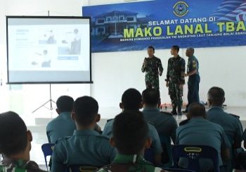 Prajurit Lanal TBA Ikuti Sosialisasi BHD dan Penyakit Monkey Pox