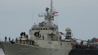 Danlanal Simeulue Bersama Forkopimda Kabupaten Simeulue Sambut Kedatangan KRI Teuku Umar-385