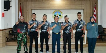 Komandan Lanal Bandung Lepas Pemberangkatan Casis Cata Gelombang I Subpanda TNI AL Bandung Tahun 2025