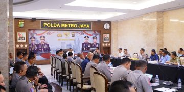 Kapolda Metro Gelar Rakor, Pastikan Peringatan Hari Buruh Berjalan Lancar dan Aman