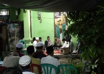 Kapolsek Bekasi Barat Hadiri Tahlil Warga Bintara Jaya Yang Meninggal Dunia