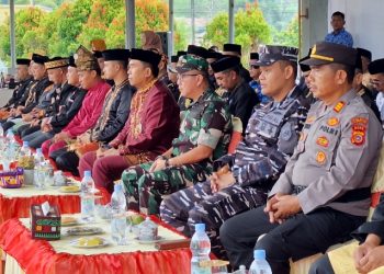 Danlanal Simeulue Ikuti Upacara Peringatan Hardiknas dan Hari Otonomi Daerah Tahun 2025
