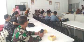 TNI AL Lanal Bandung Hadiri Rakor Jelang Bakti Kesehatan Dalam Rangka Hari Anak Nasional Tahun 2025 di Cianjur