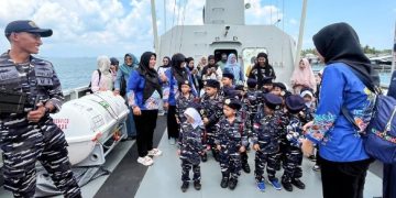 Antusiasme Siswa TK Hang Tuah 2 Tanjungpinang Kunjungi Lanal Bintan dan Kapal Perang