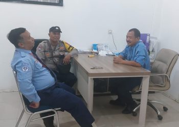 Jaga Jakarta, Bhabinkamtibmas Polsek Koja Beri Penyuluhan ke Pelajar SMK Cikini agar Tak Terprovokasi Unjuk Rasa
