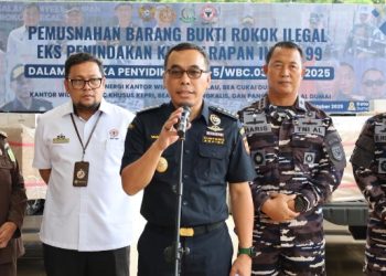 Langkah Tegas Jaga Kedaulatan Negara, Pangkalan TNI AL Dumai dan Bea Cukai Riau Buktikan Komitmen Bersama Lawan Rokok Ilegal